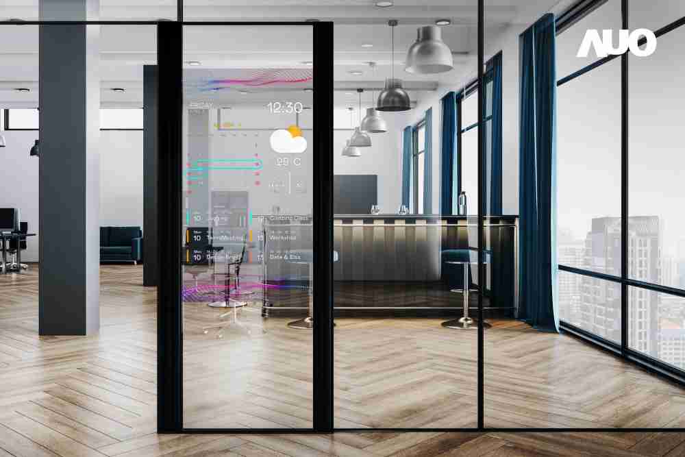 60吋Micro LED透明窗屏显示器，，，可依需求调整并延伸应用于不同场域，，，，包括汽车侧窗或家庭玄关、、、、智慧橱窗、、商业展示等面向，，，提供丰富的信息娱乐内容