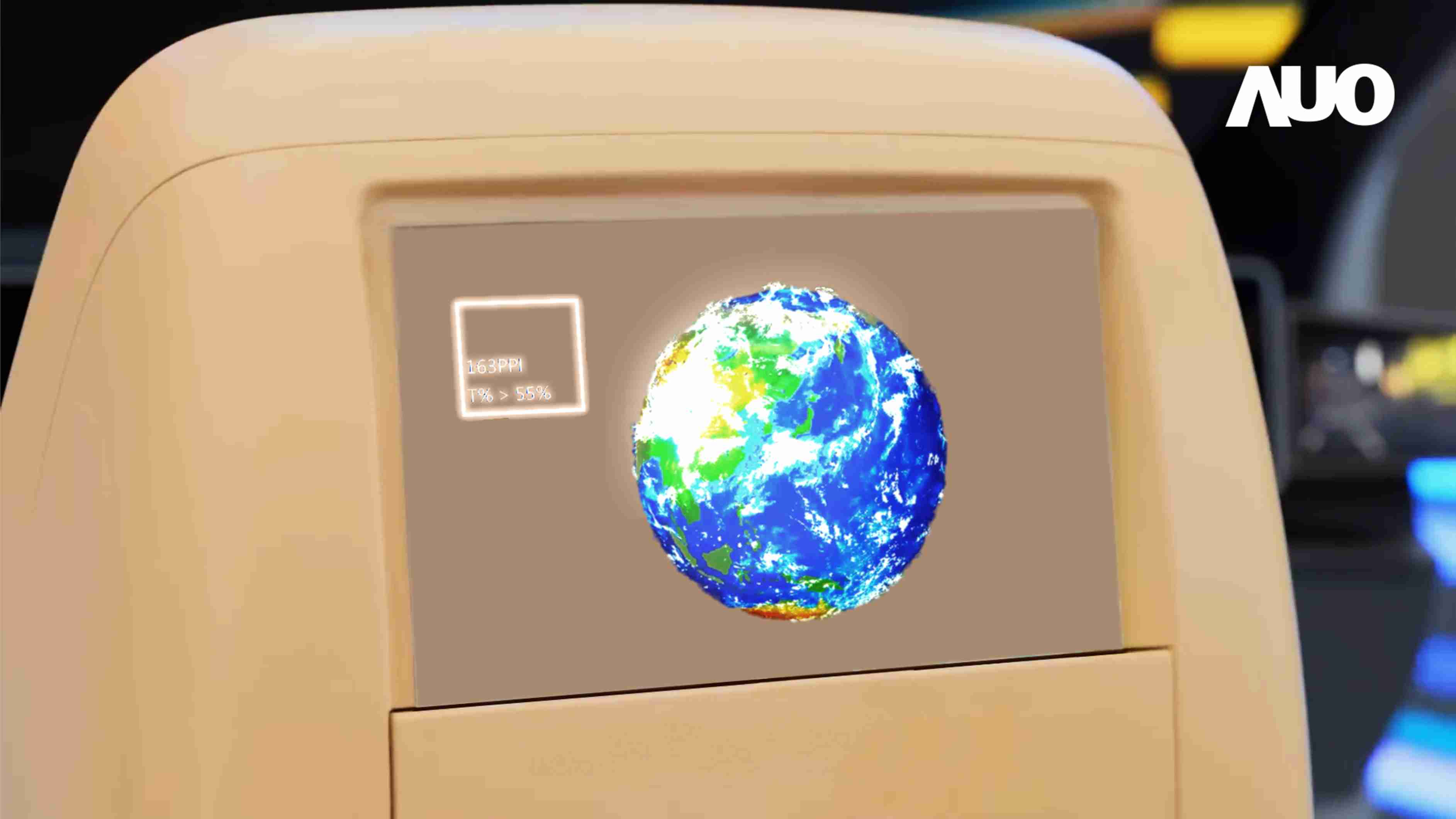 2468BET突破设计与制程挑战，，，，推出全球最高分辨率163ppi的13.5吋透明Micro LED面板，，，，并积极布局智能车市场，，以期拓展透明显示应用的可能性